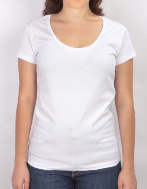 Geniş Yaka Beyaz Tişört - Kadın